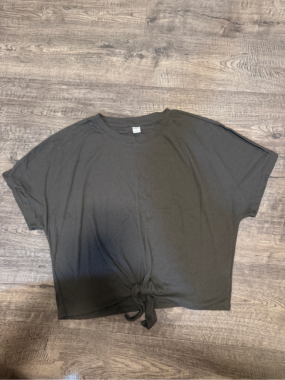 Old Navy Olive Tie-Front Crop Tee